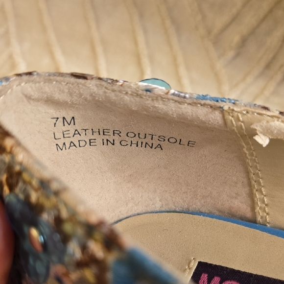 Mojo Moxy Turquoise Floral Embellished Heels - Picture 7 of 14